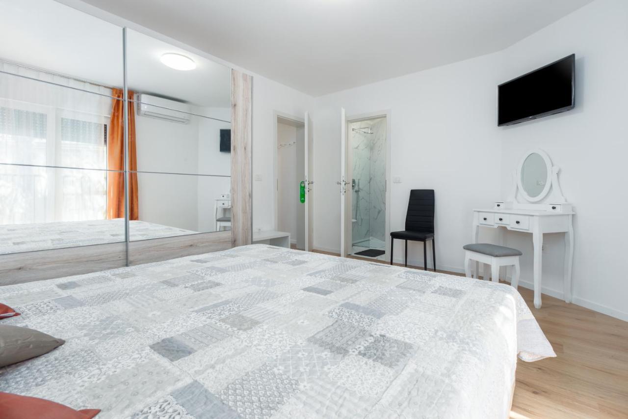 Apartman Porec Center Sea Ngoại thất bức ảnh